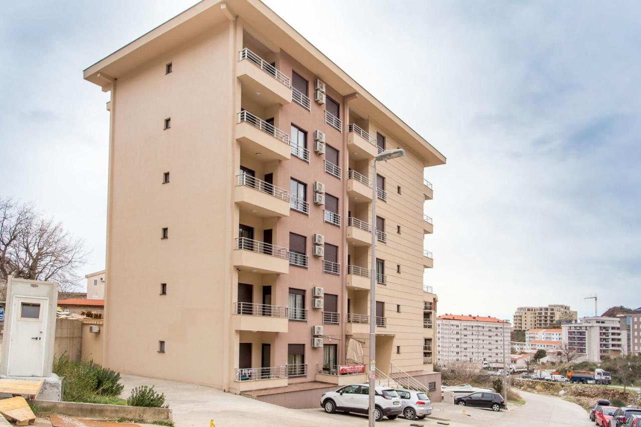 Becici - Andrea Apartman Dış mekan fotoğraf
